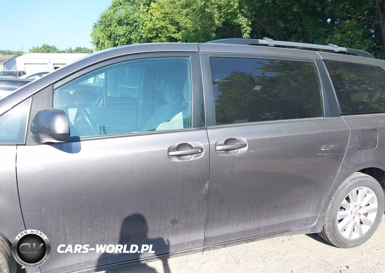 2015 Toyota Sienna Le 7 Passenger VIN:5TDJK3DC9FS126206 - 14