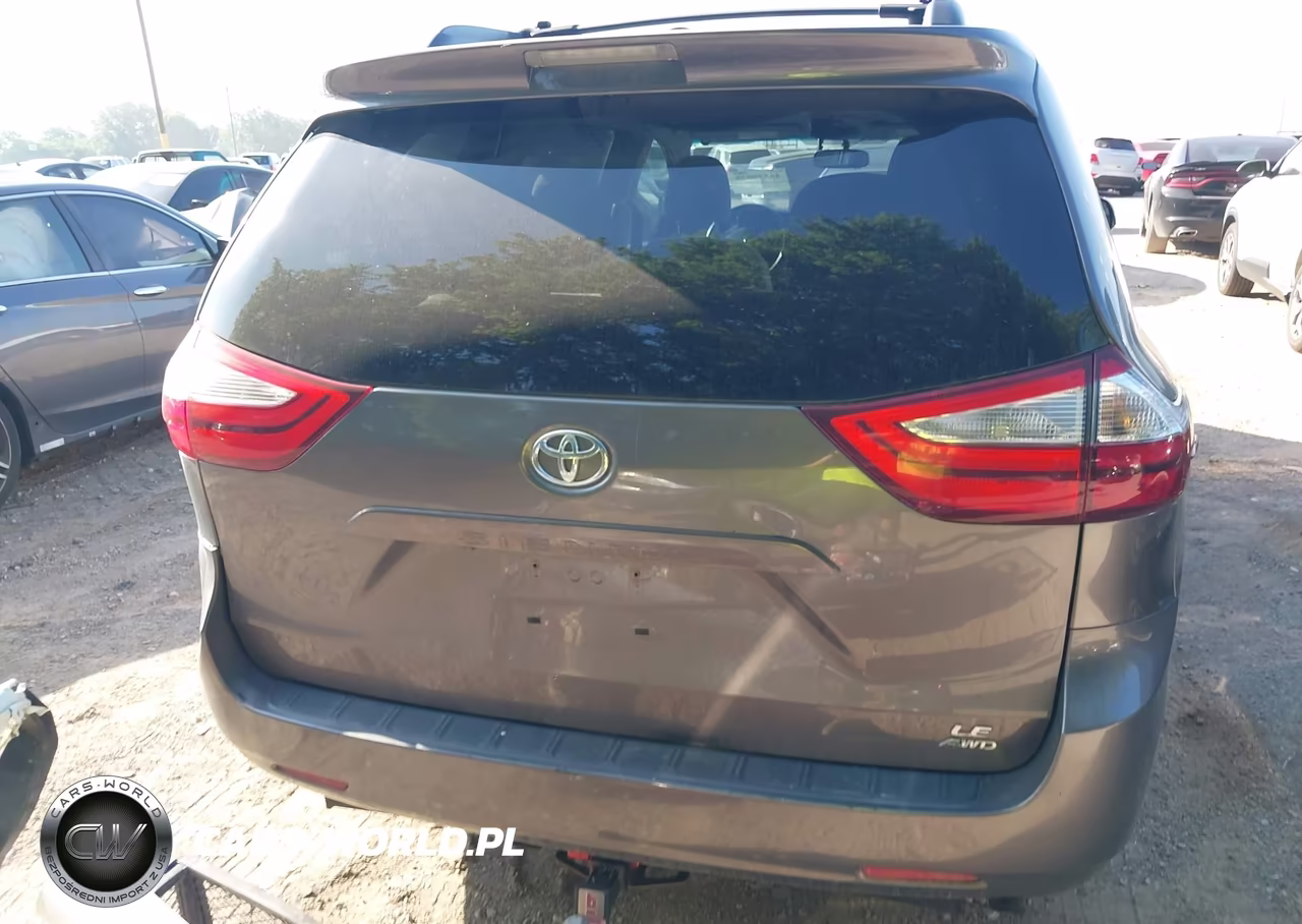 2015 Toyota Sienna Le 7 Passenger VIN:5TDJK3DC9FS126206 - 16