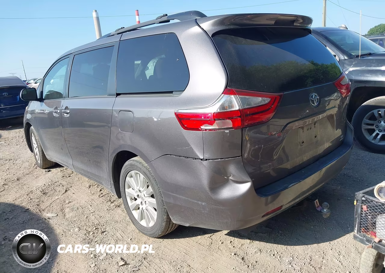 2015 Toyota Sienna Le 7 Passenger VIN:5TDJK3DC9FS126206 - 3