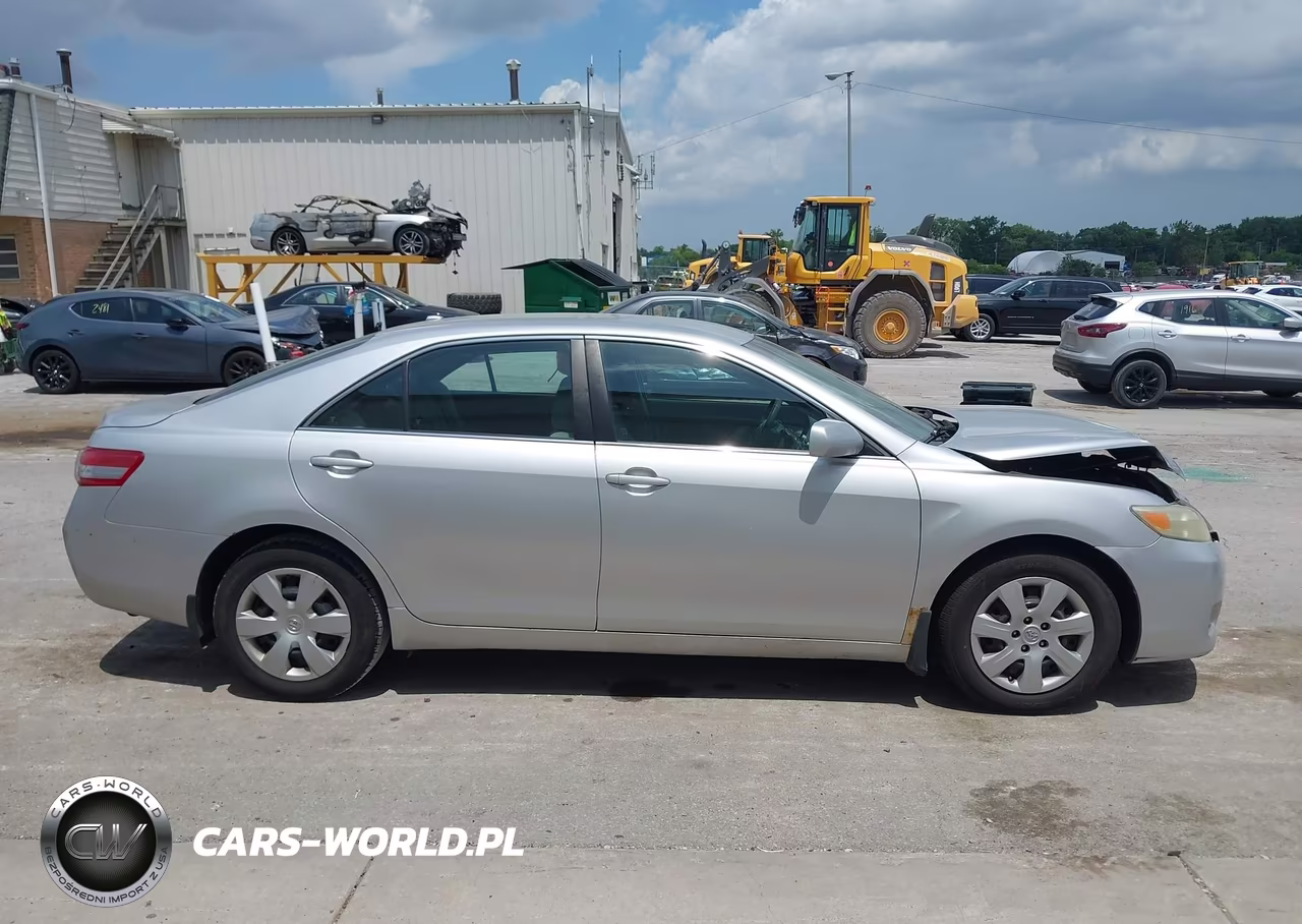 2010 Toyota Camry Le VIN:4T1BF3EK2AU065229 - 13