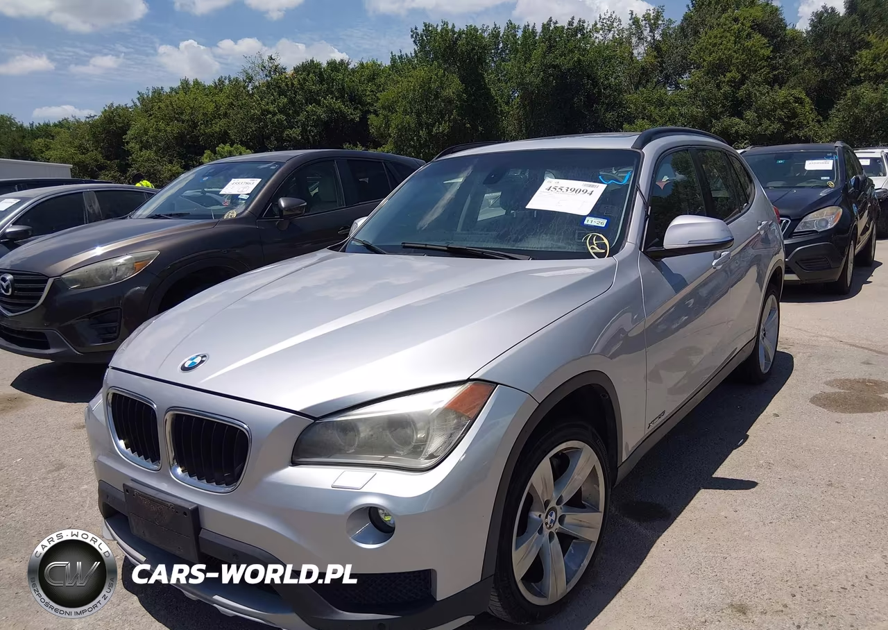 2015 BMW X1 xDrive35I VIN:WBAVM5C54FVV94499 - 2