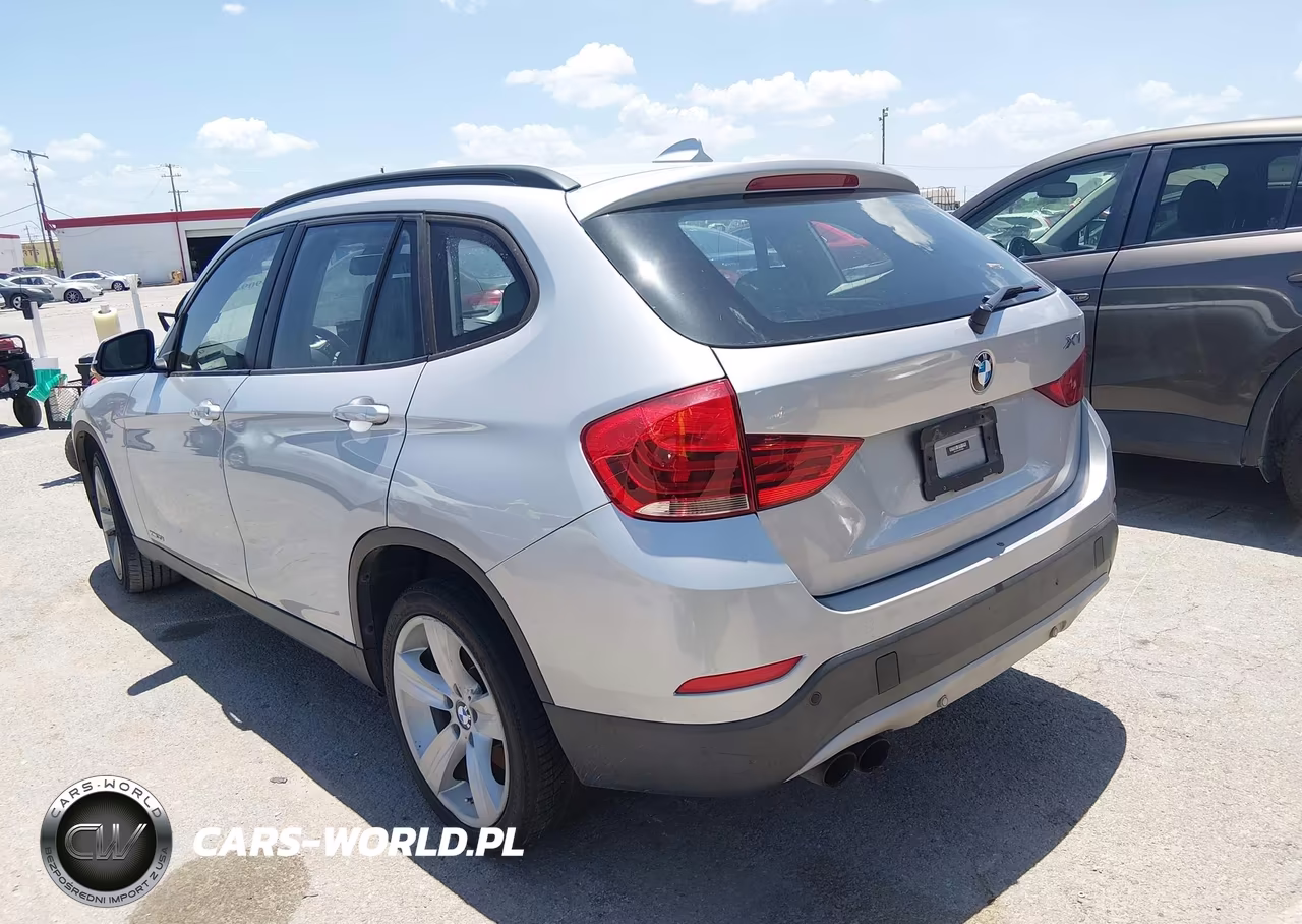 2015 BMW X1 xDrive35I VIN:WBAVM5C54FVV94499 - 3