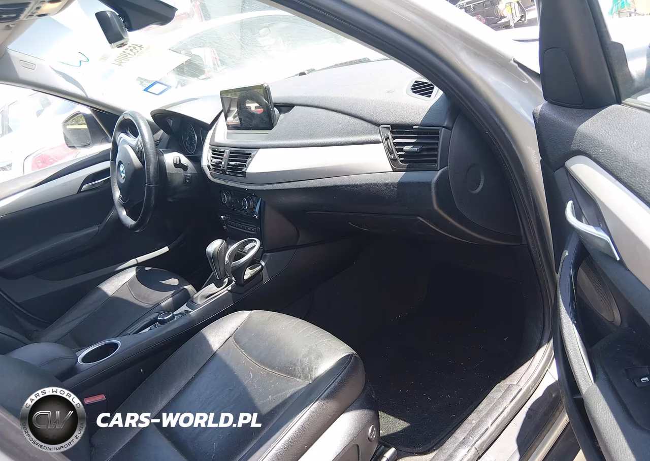 2015 BMW X1 xDrive35I VIN:WBAVM5C54FVV94499 - 5