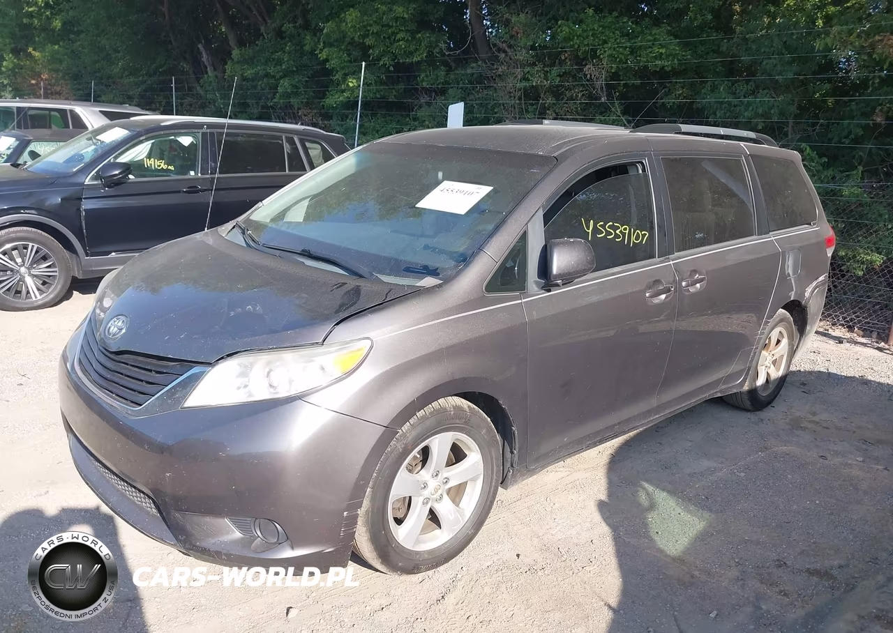 2011 Toyota Sienna Le V6 VIN:5TDKK3DC4BS089841 - 2