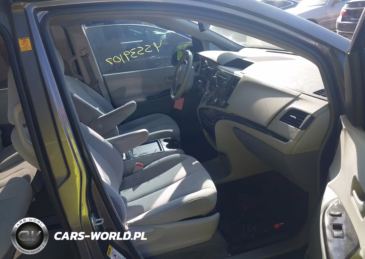 2011 Toyota Sienna Le V6 VIN:5TDKK3DC4BS089841 - 5