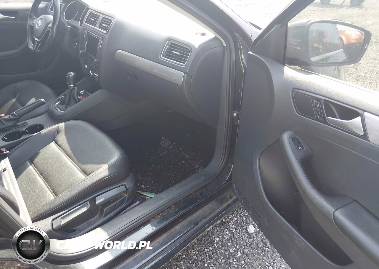 2017 Volkswagen Jetta 1.4T Se VIN:3VWB67AJ3HM332608 - 5