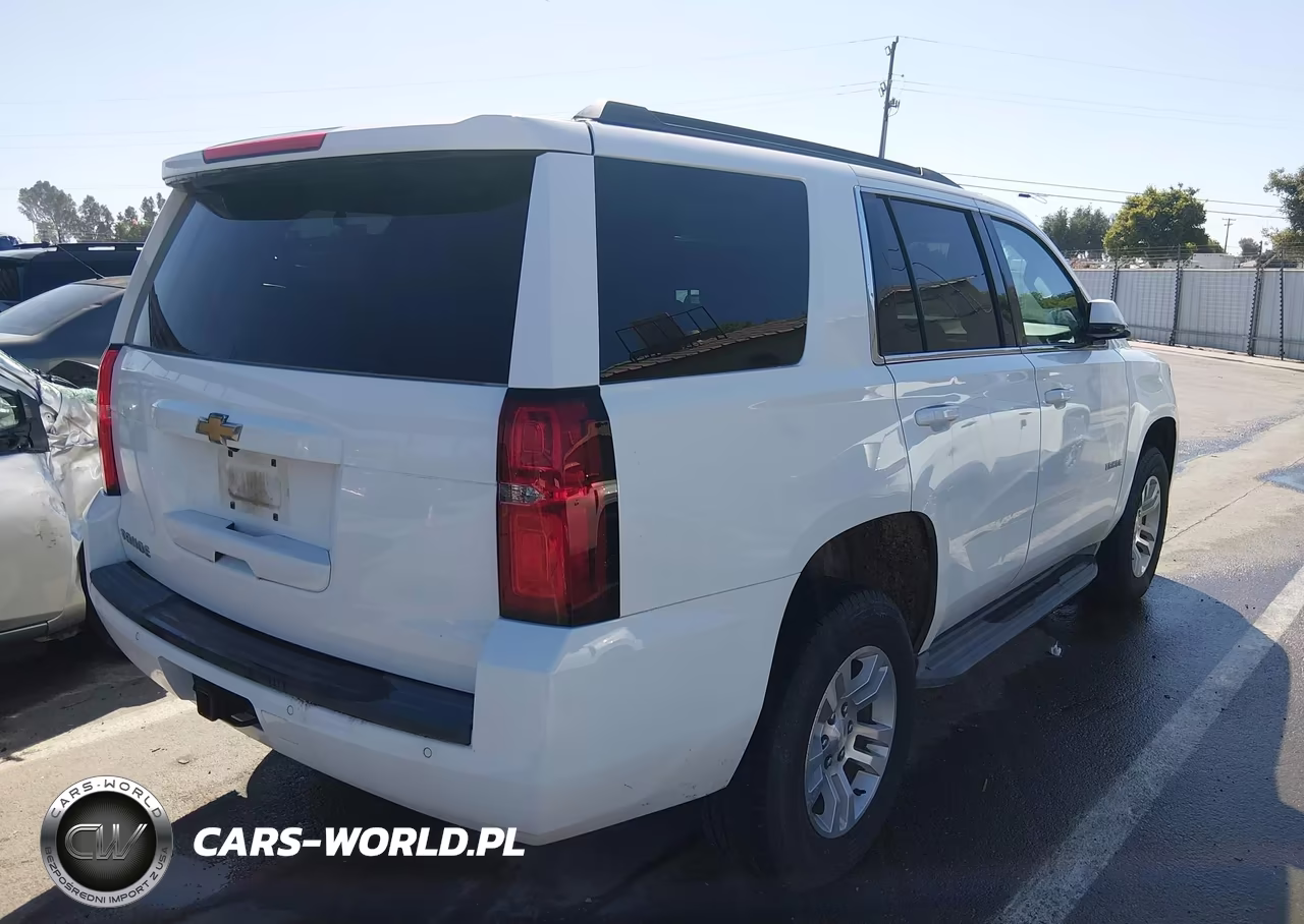 2017 Chevrolet Tahoe Ls VIN:1GNSKAEC6HR296877 - 4