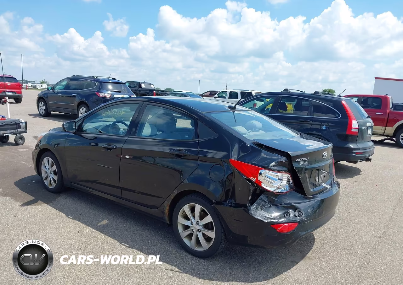 2014 Hyundai Accent Gls VIN:KMHCU4AE1EU603182 - 3