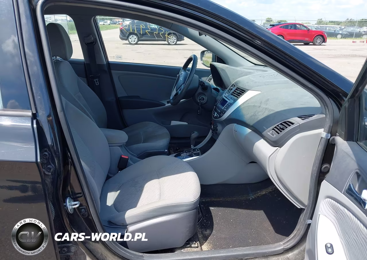 2014 Hyundai Accent Gls VIN:KMHCU4AE1EU603182 - 5