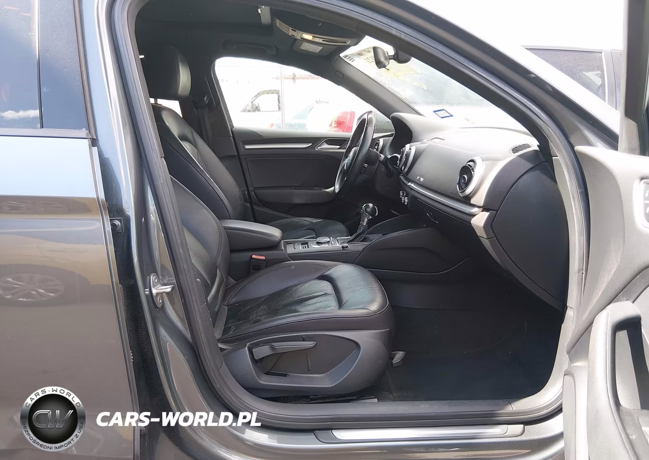 2017 Audi A3 2.0T Premium VIN:WAUAUGFF3H1045014 - 5