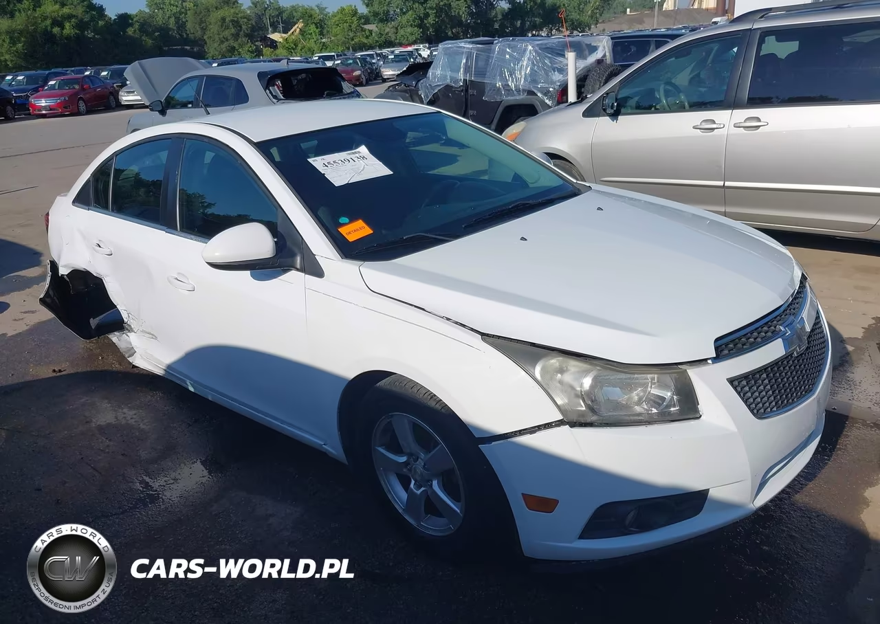 2014 Chevrolet Cruze 1Lt Auto – zdjęcie 1 z 18