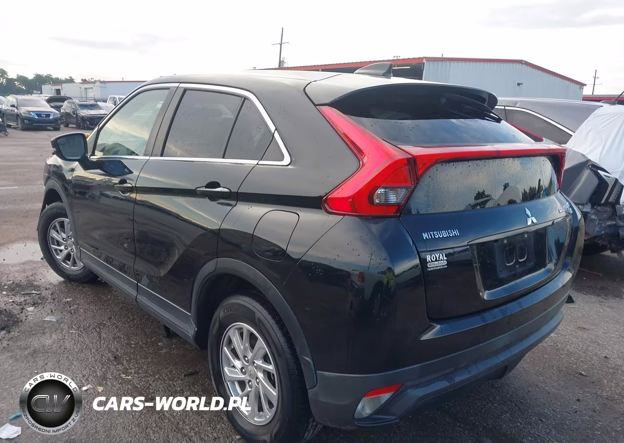 2018 Mitsubishi Eclipse Cross Es VIN:JA4AT3AA7JZ050017 - 3