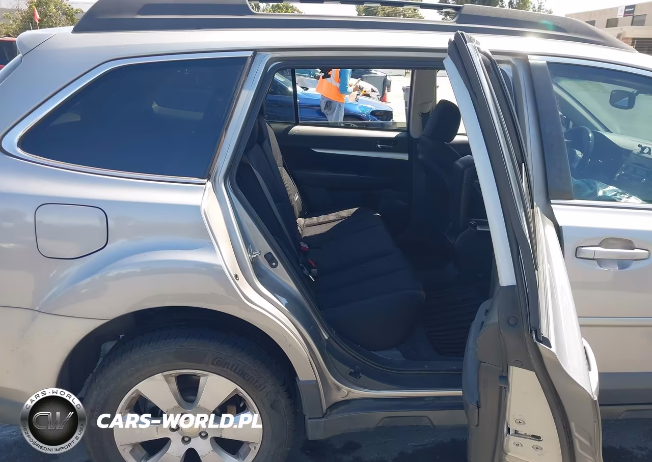 2011 Subaru Outback 2.5I Premium VIN:4S4BRCBC2B3336060 - 8