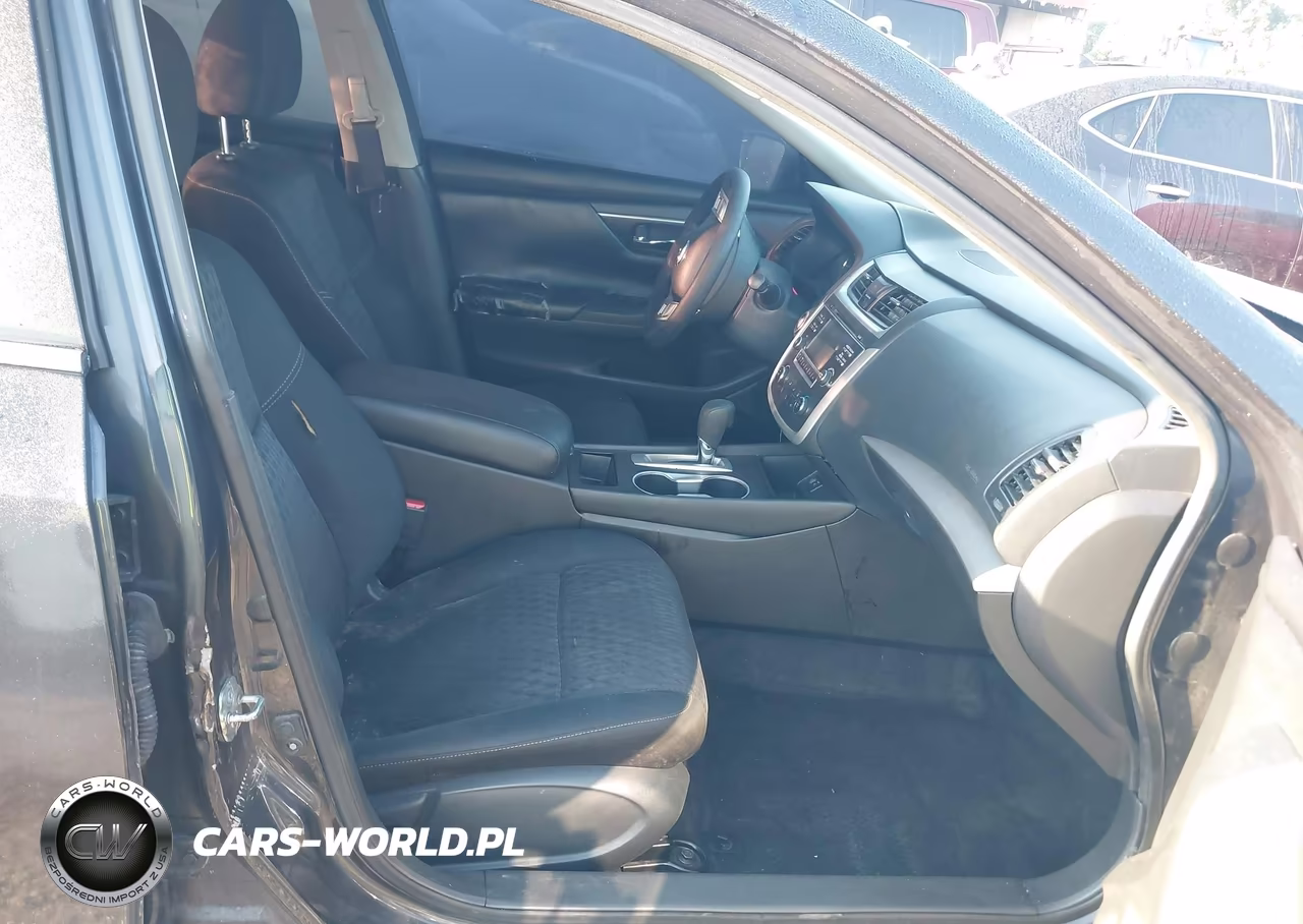 2018 Nissan Altima 2.5 S VIN:1N4AL3AP2JC118467 - 5