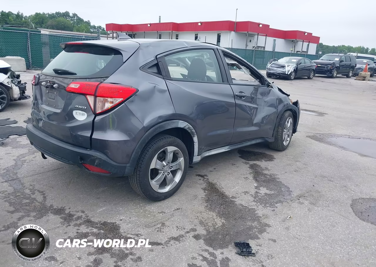 2017 Honda Hr-V Lx VIN:3CZRU6H31HM712338 - 4