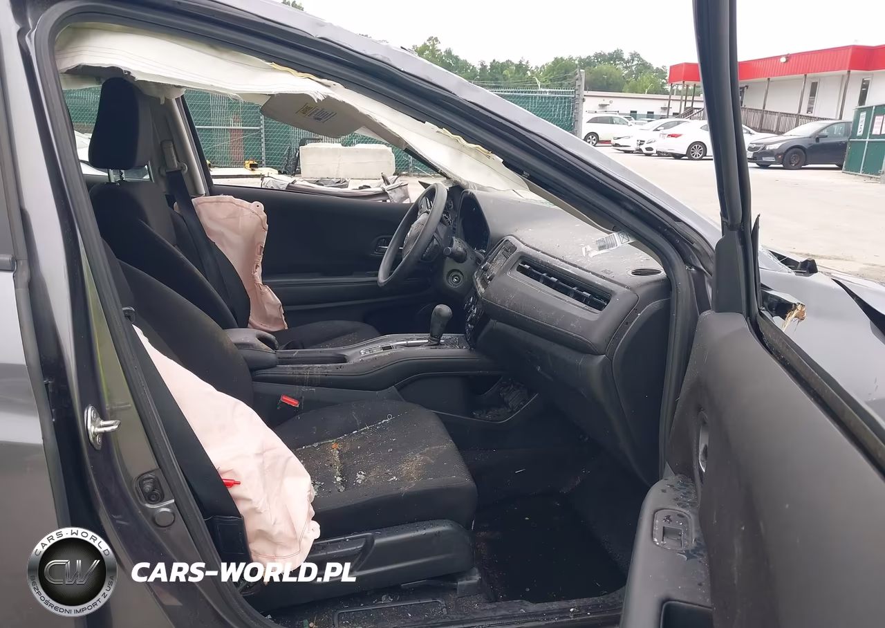 2017 Honda Hr-V Lx VIN:3CZRU6H31HM712338 - 5