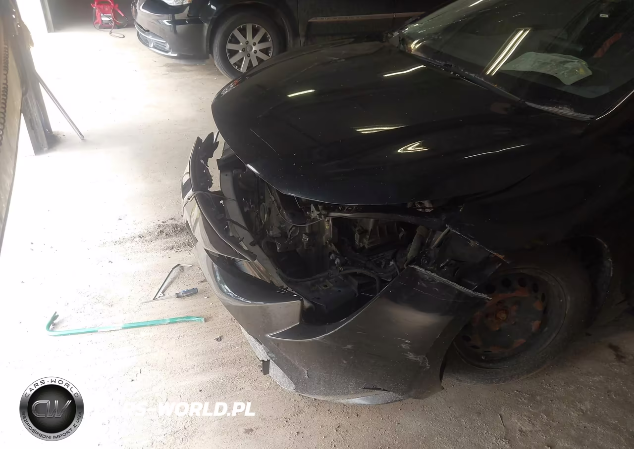 2020 Toyota Corolla L VIN:JTDDPRAE1LJ066261 - 6
