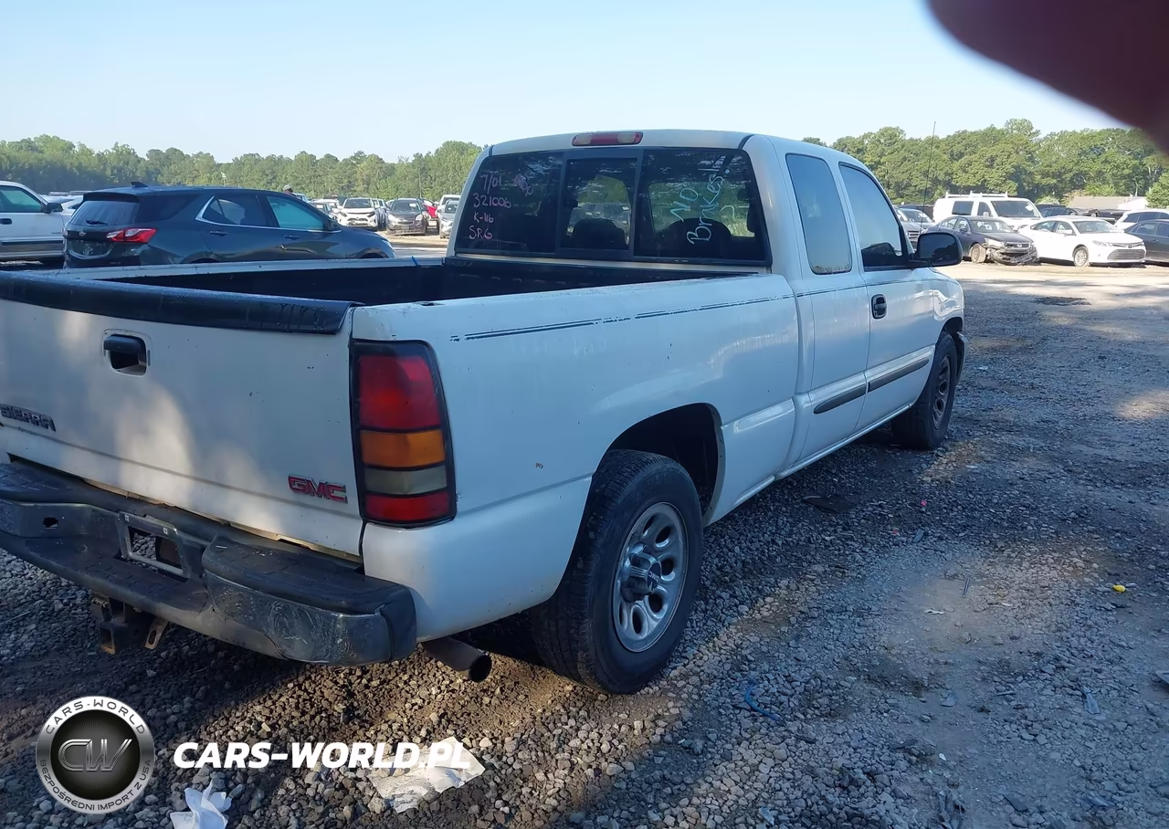 2005 GMC Sierra 1500 VIN:2GTEC19TX51321006 - 4