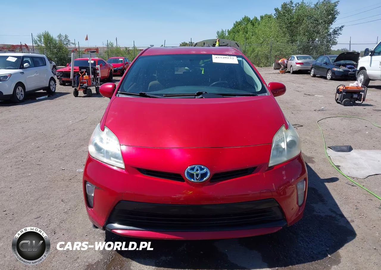 2013 Toyota Prius Two VIN:JTDKN3DU2D5569529 - 12