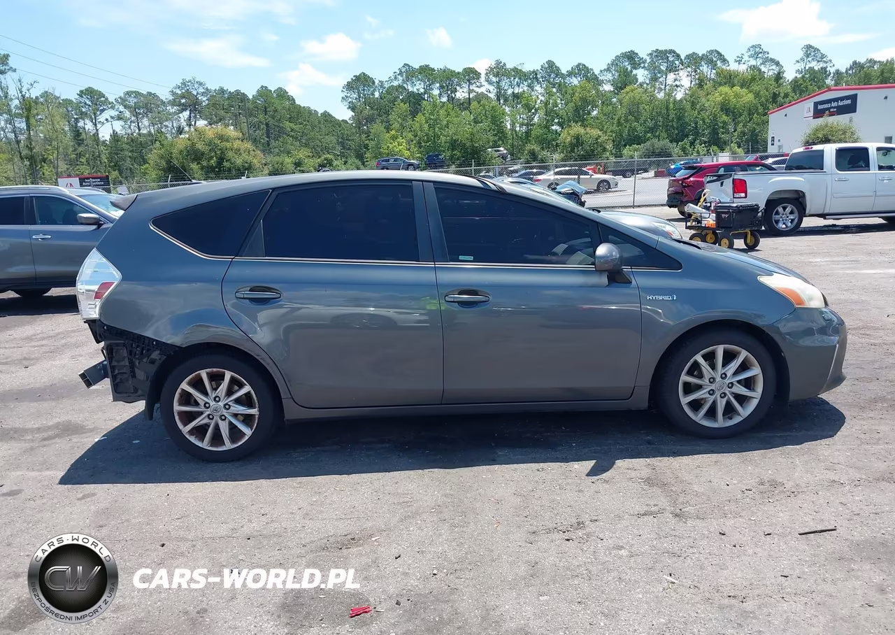 2012 Toyota Prius V Five VIN:JTDZN3EU0C3034979 - 13