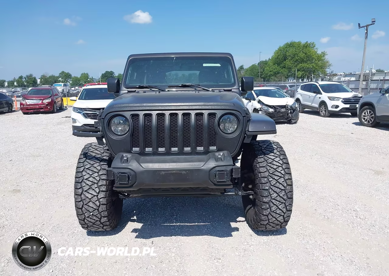 2018 Jeep Wrangler Unlimited Sahara VIN:1C4HJXEG6JW291777 - 13