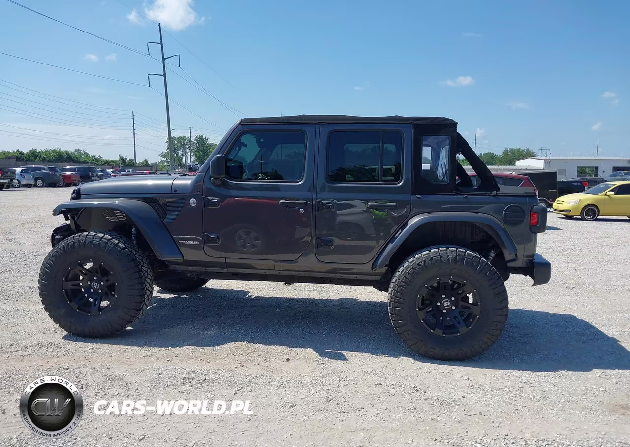 2018 Jeep Wrangler Unlimited Sahara VIN:1C4HJXEG6JW291777 - 15