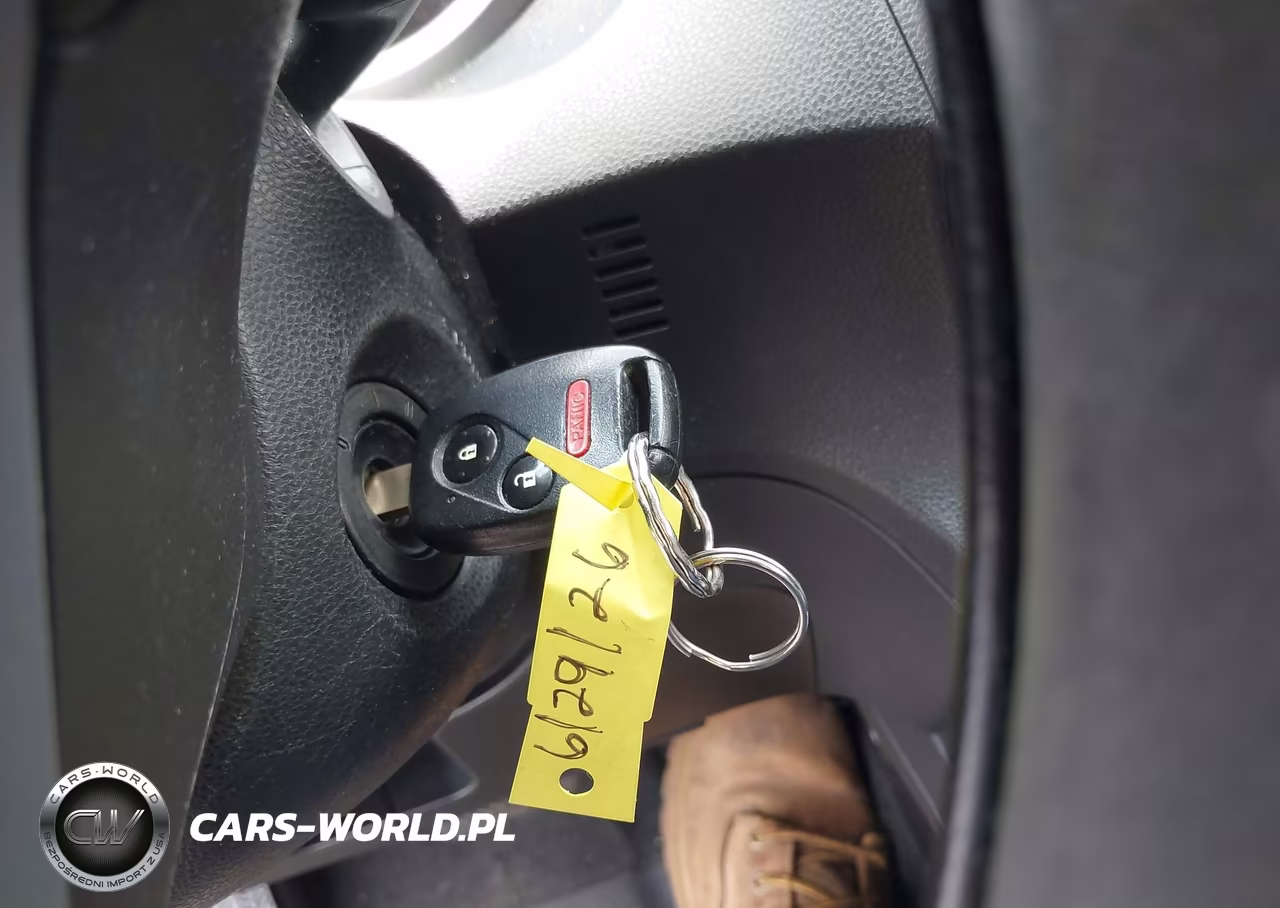 2013 Honda Fit VIN:JHMGE8H32DC036207 - 11