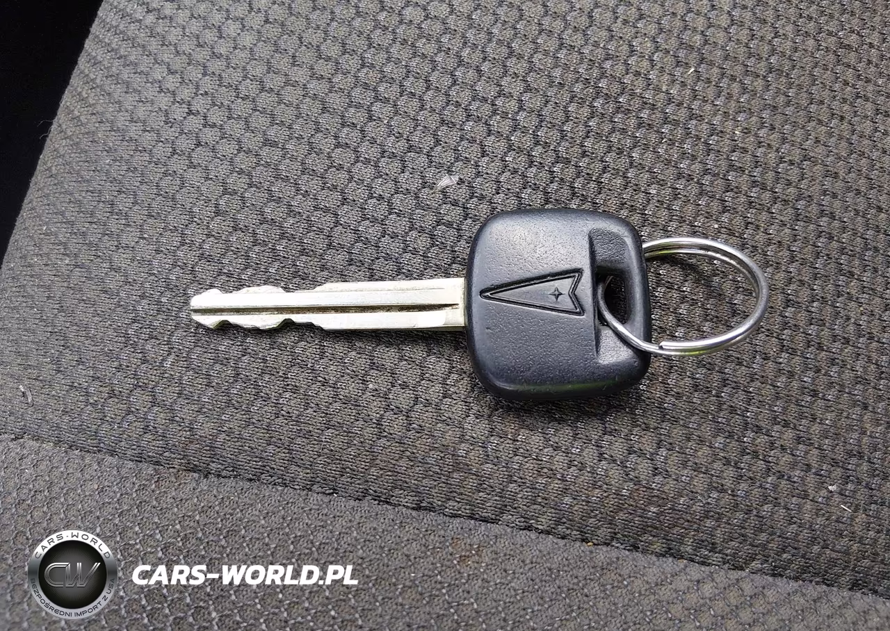 2007 Pontiac Vibe VIN:5Y2SL65827Z426828 - 11