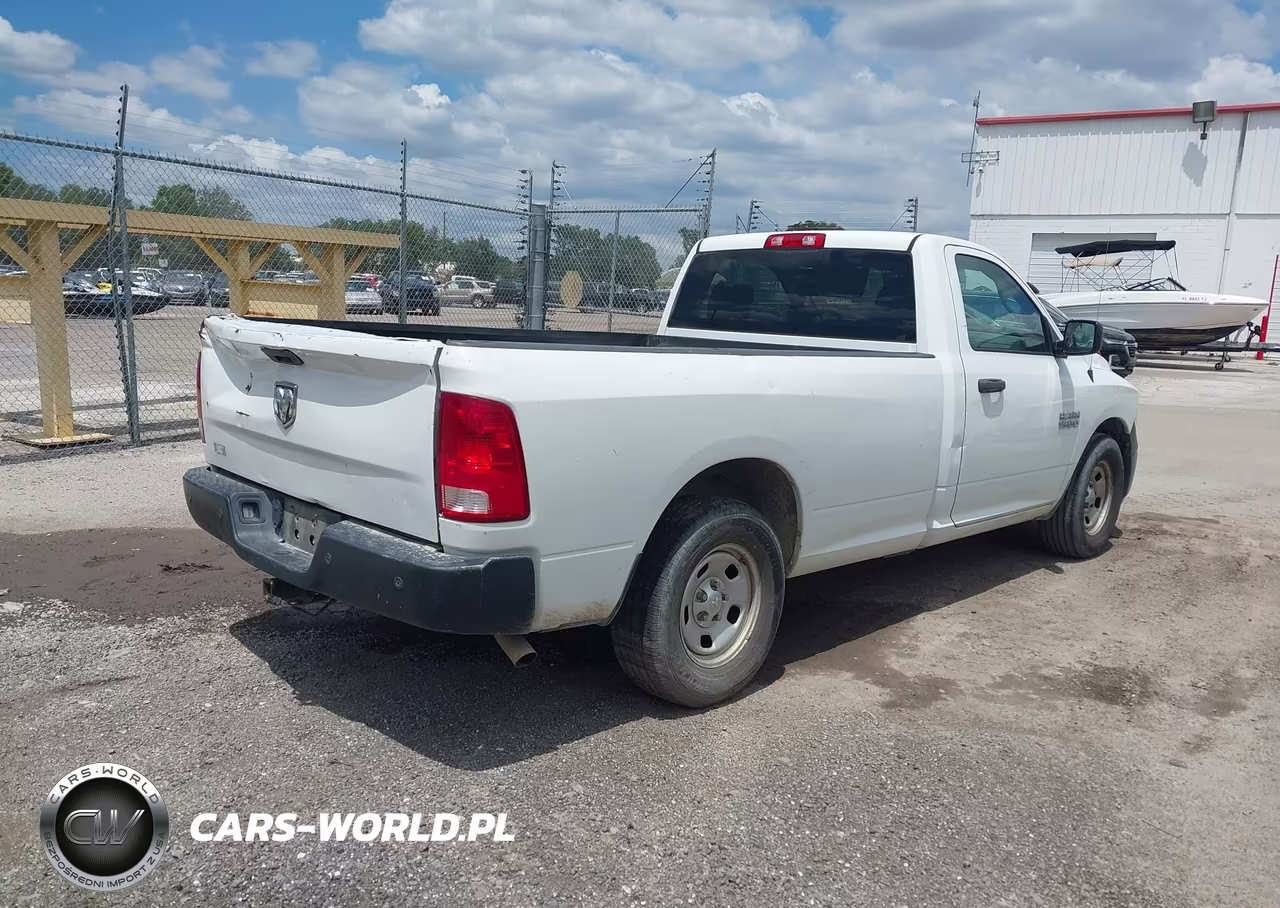 2016 Ram 1500 Tradesman VIN:3C6JR6DG8GG257263 - 4