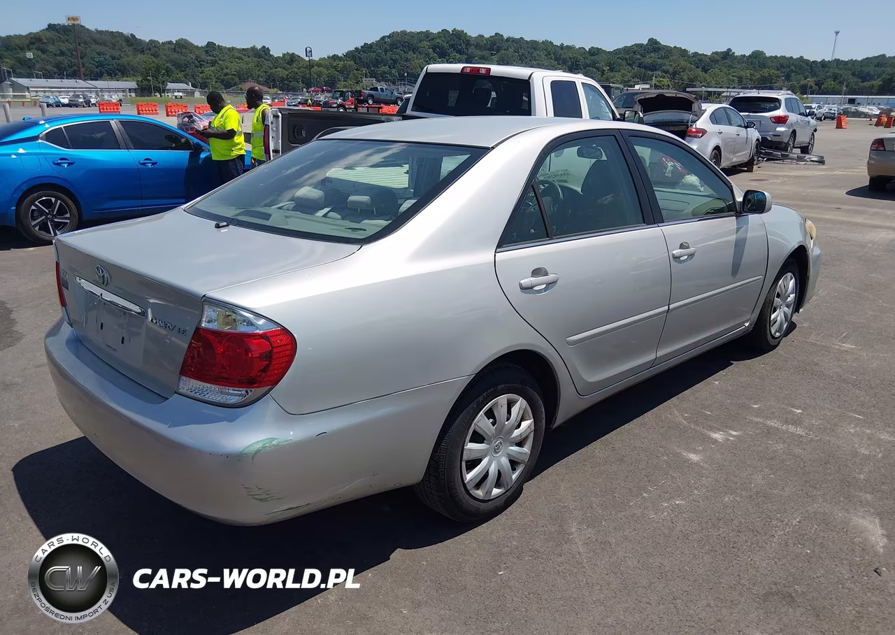 2006 Toyota Camry Le VIN:4T1BE32K46U111609 - 4