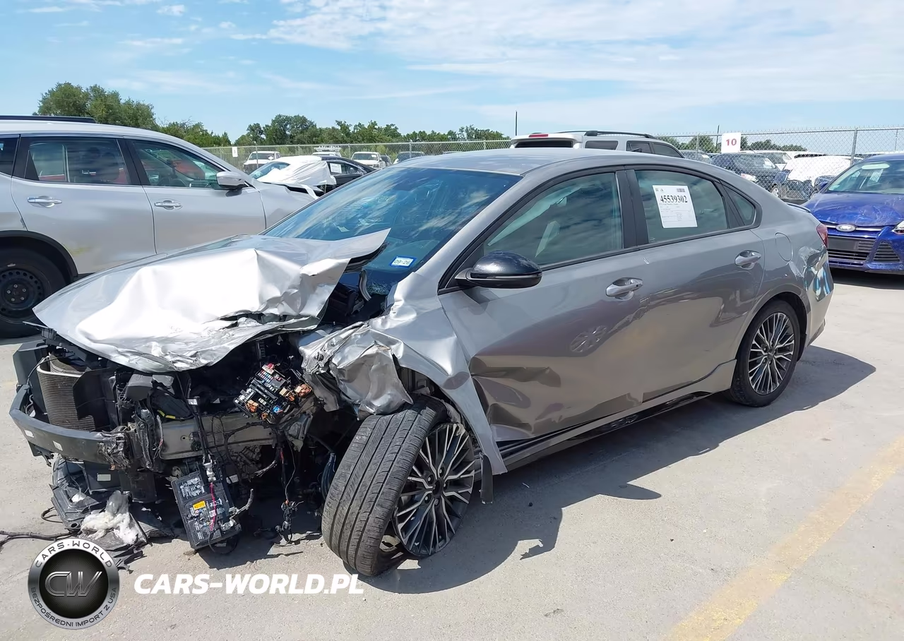 2023 Kia Forte Gt-Line VIN:3KPF54AD8PE620309 - 18