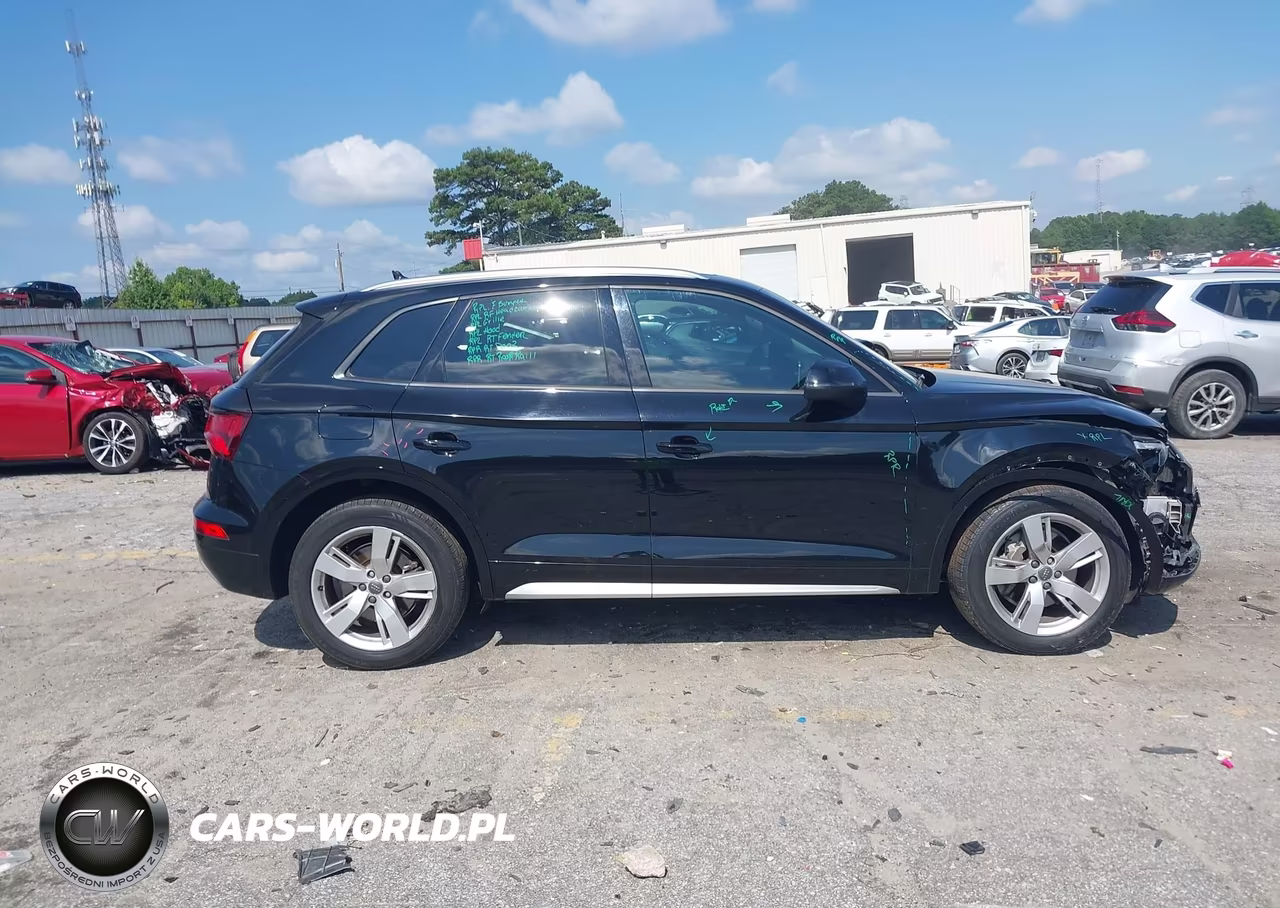 2018 Audi Q5 2.0T Premium VIN:WA1ANAFY8J2205235 - 13