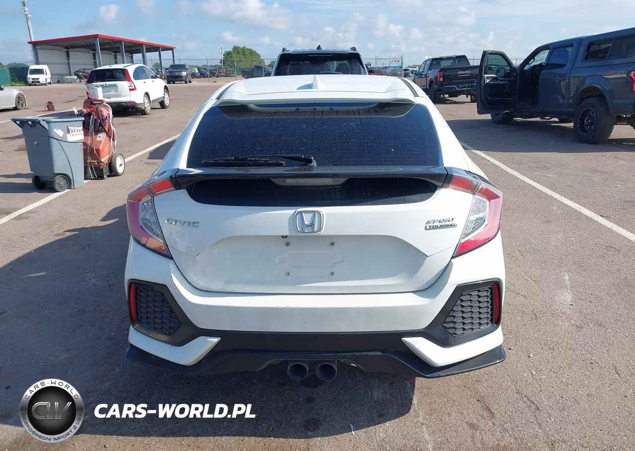 2017 Honda Civic Sport Touring VIN:SHHFK7H91HU231744 - 16