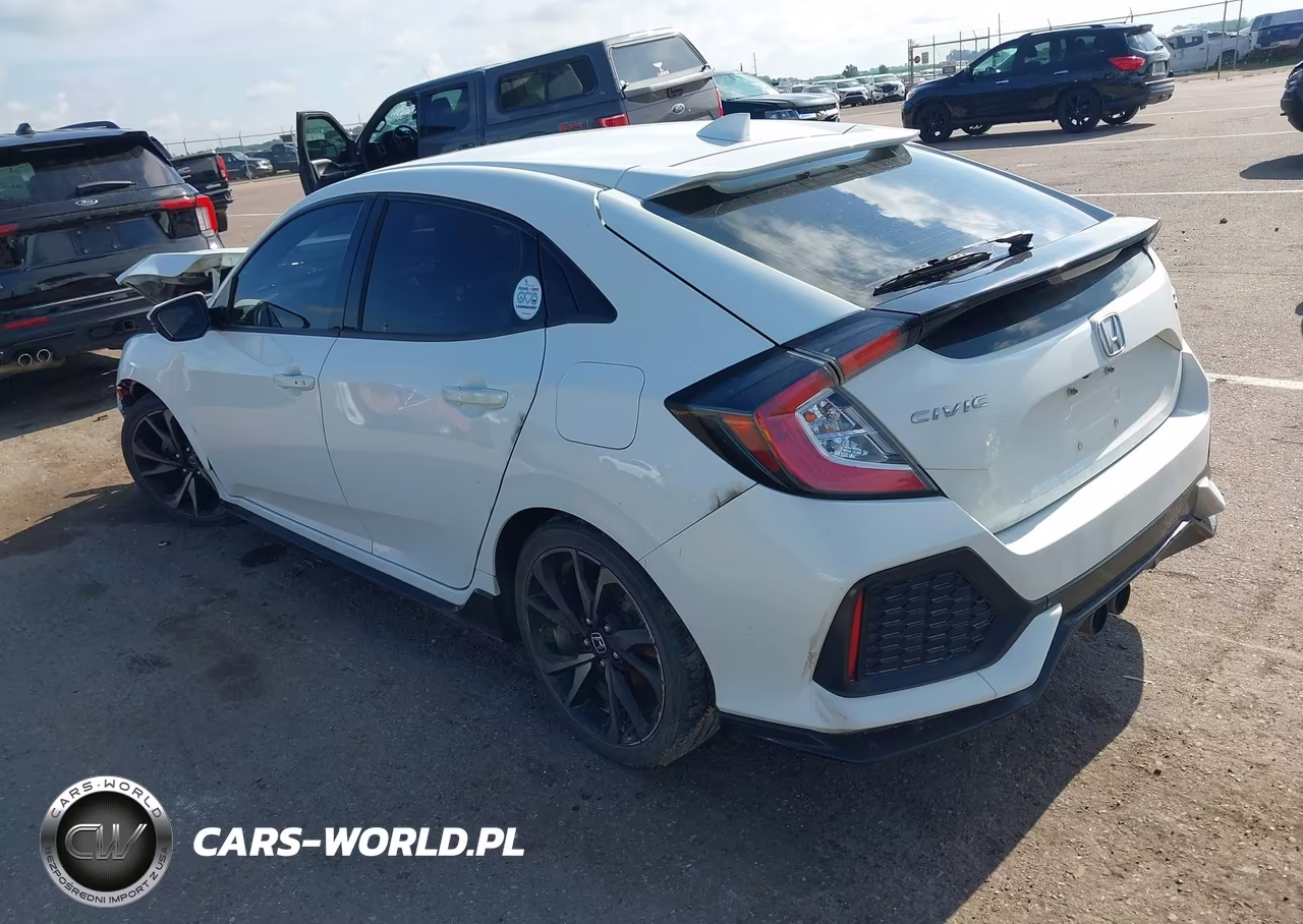 2017 Honda Civic Sport Touring VIN:SHHFK7H91HU231744 - 3