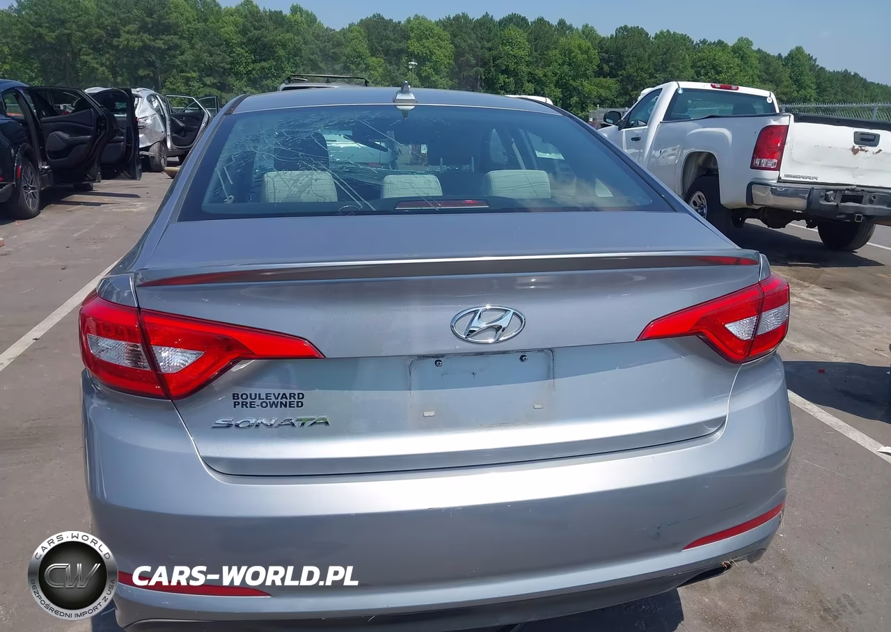 2015 Hyundai Sonata Se VIN:5NPE24AF6FH137336 - 17
