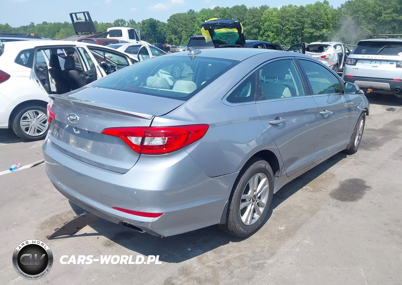 2015 Hyundai Sonata Se VIN:5NPE24AF6FH137336 - 4
