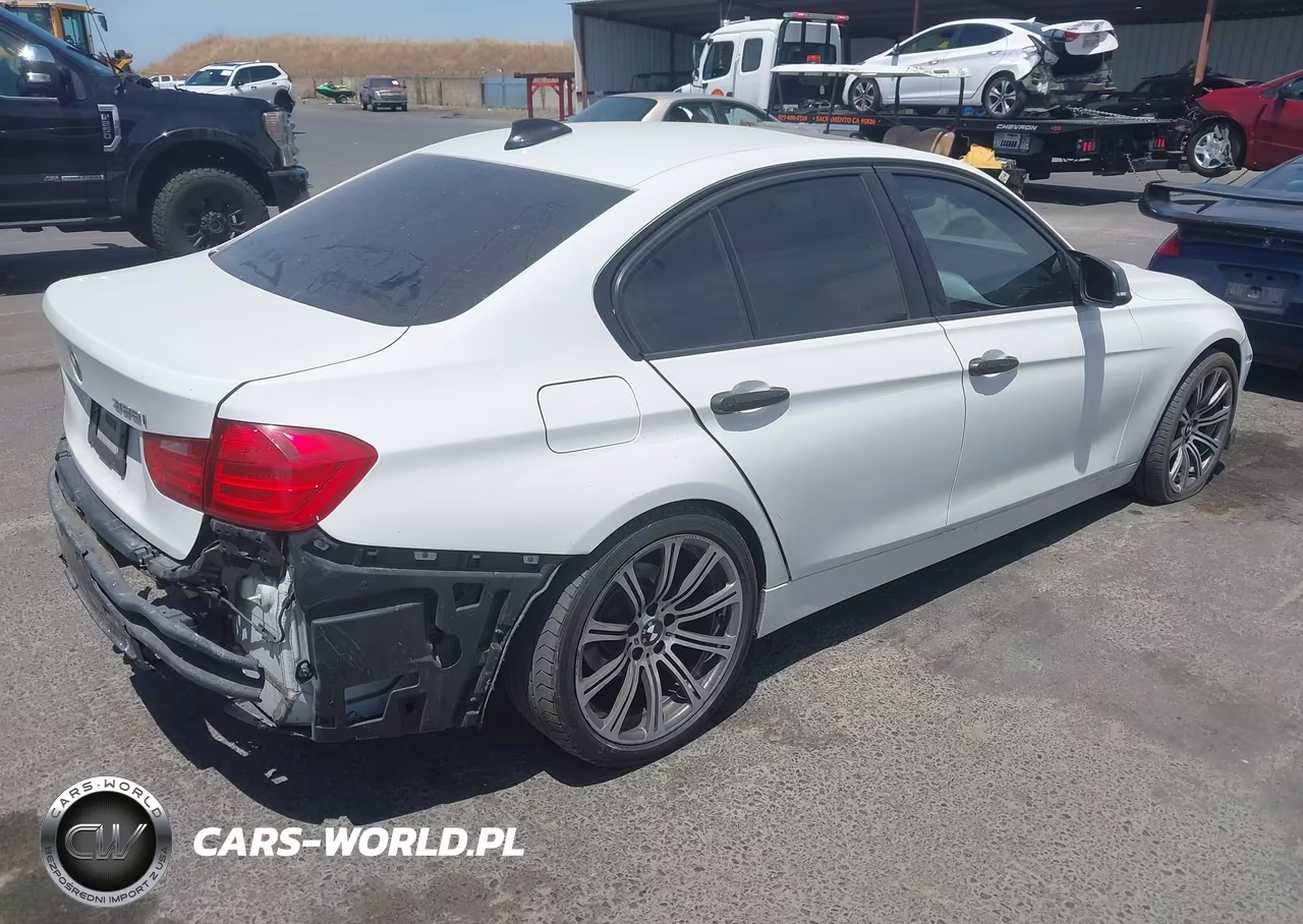 2013 BMW 328I VIN:WBA3C1C57DF440489 - 4
