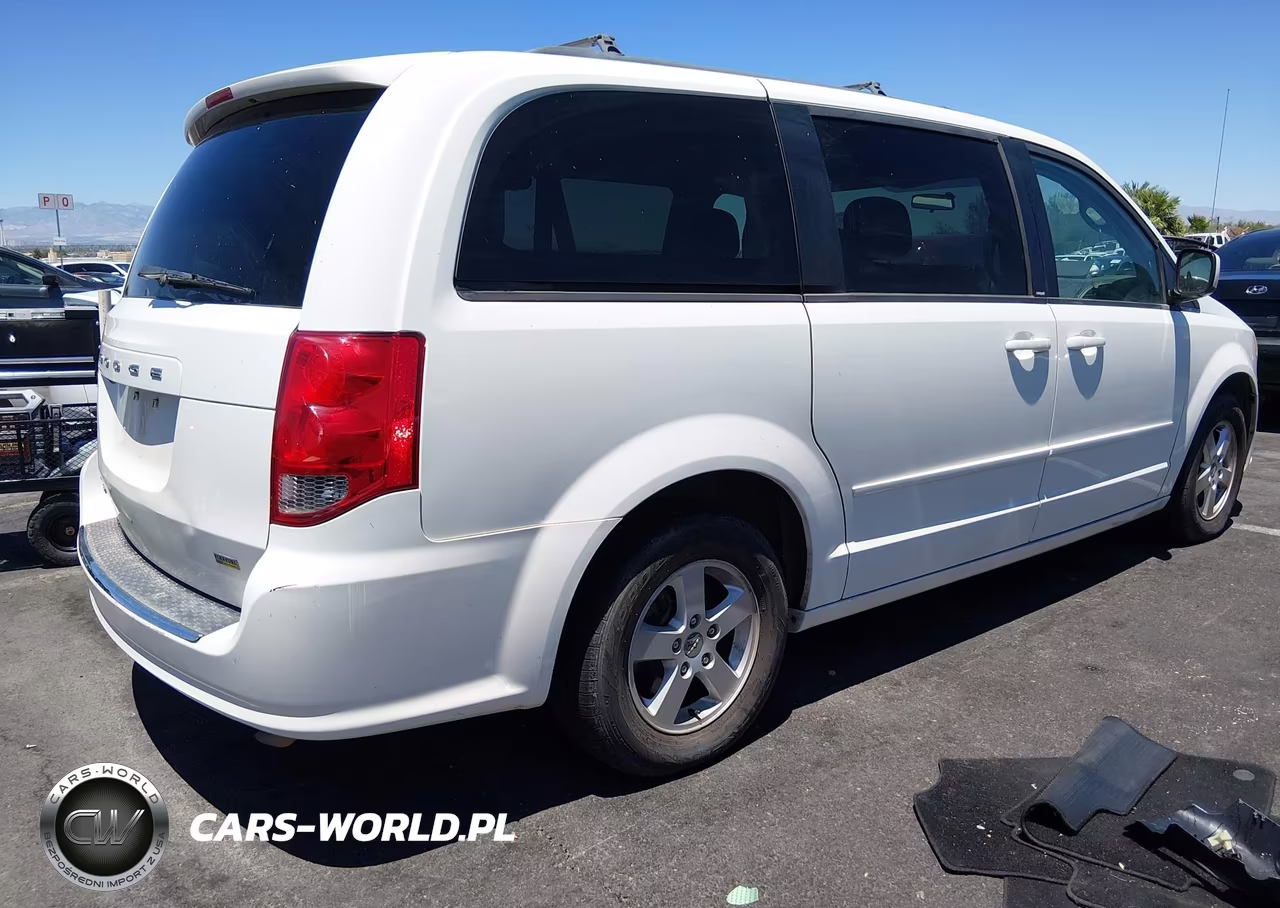 2013 Dodge Grand Caravan Sxt VIN:2C4RDGCG7DR637363 - 4