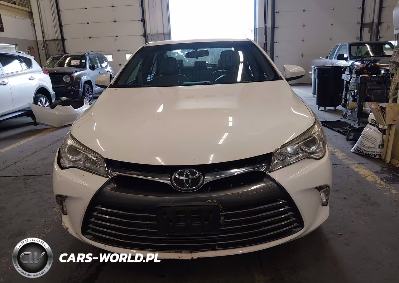 2016 Toyota Camry Le VIN:4T4BF1FK3GR528349 - 13