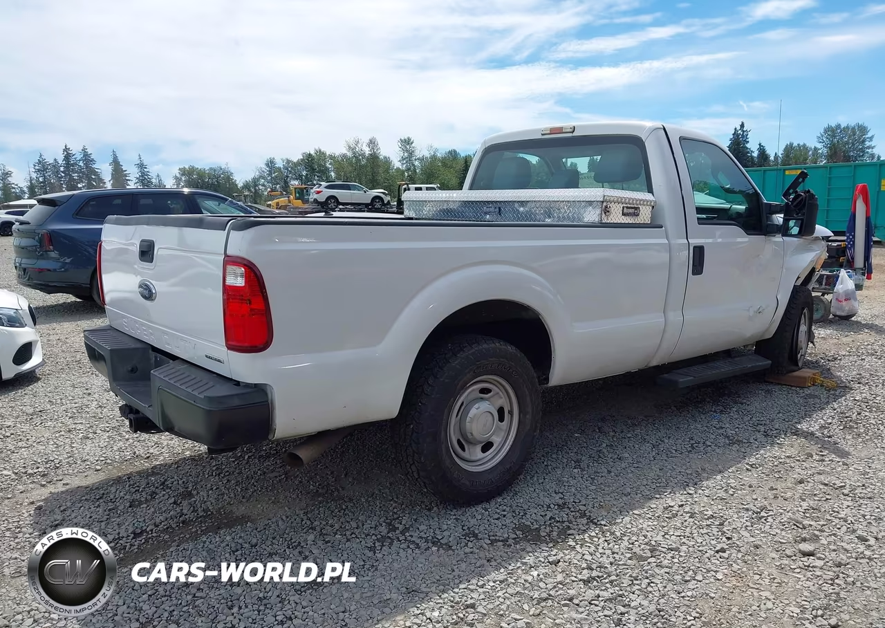 2015 Ford F-250 Xl-Xlt VIN:1FTBF2A65FEA14400 - 4