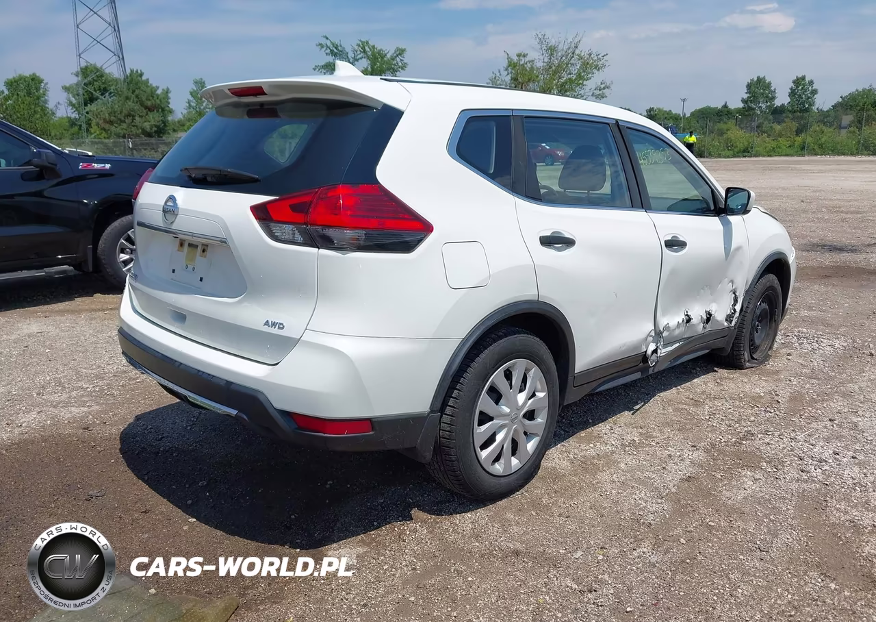 2017 Nissan Rogue S VIN:JN8AT2MV3HW004327 - 4