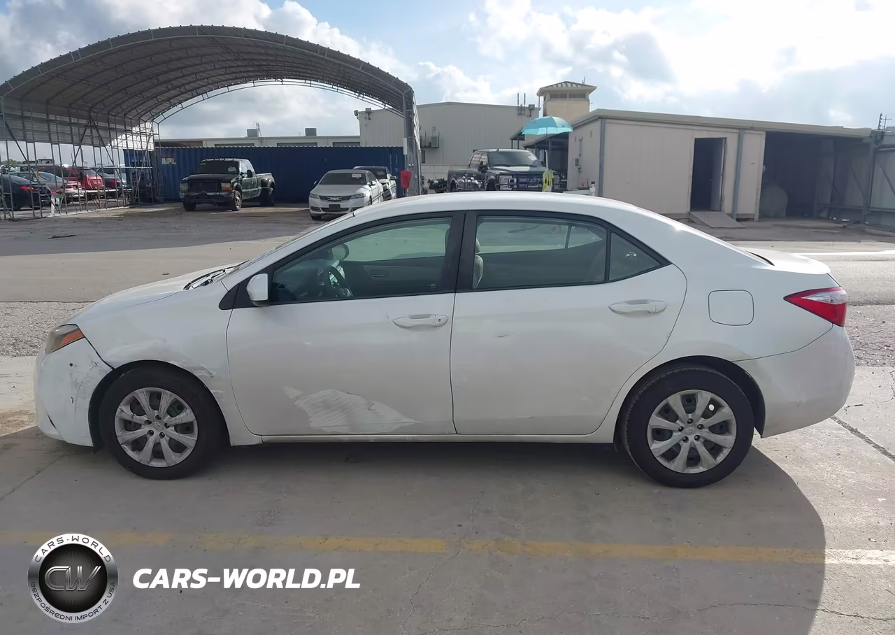 2016 Toyota Corolla Le VIN:2T1BURHE9GC733908 - 14