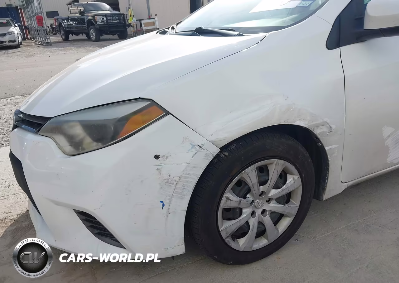 2016 Toyota Corolla Le VIN:2T1BURHE9GC733908 - 6