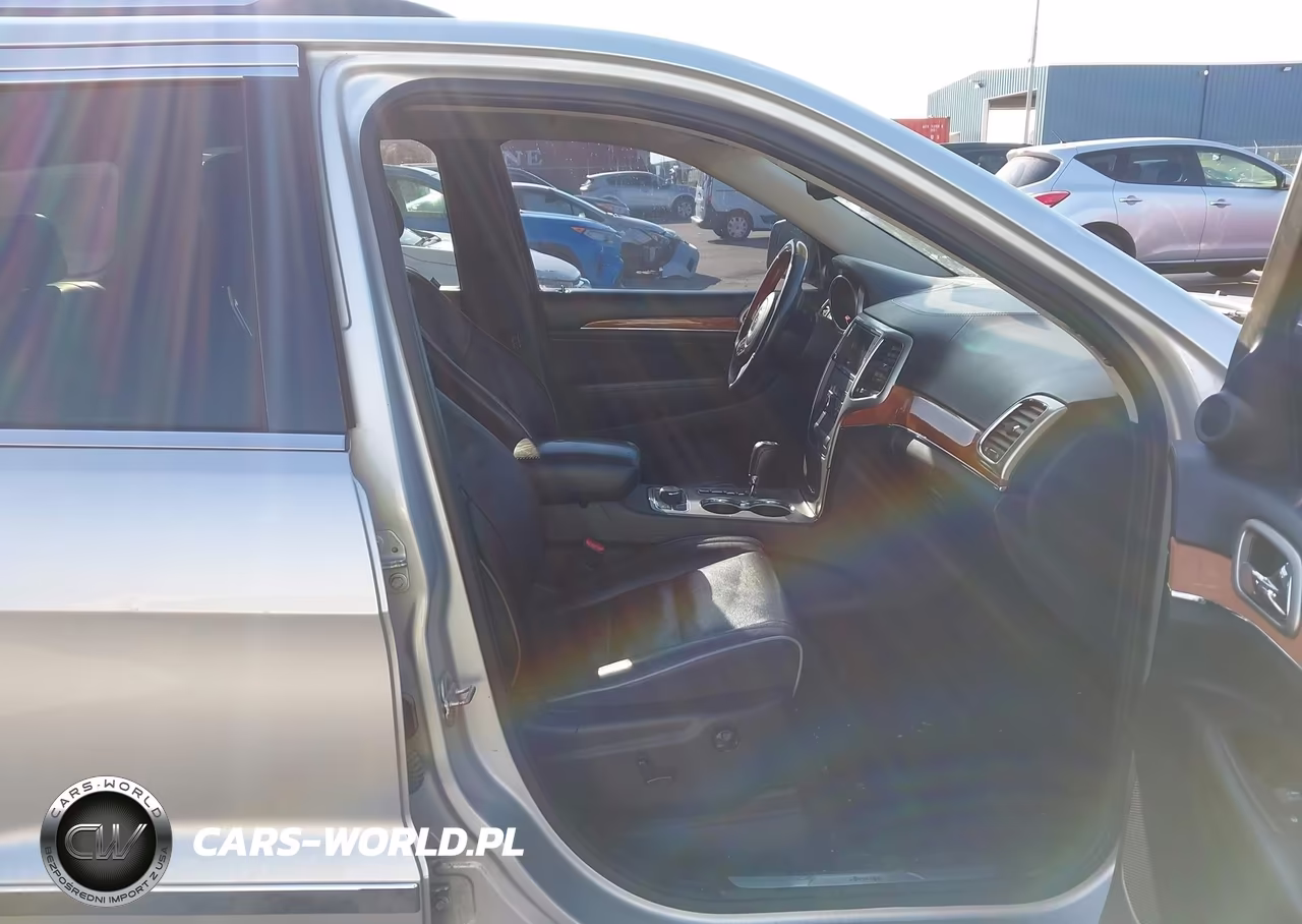 2011 Jeep Grand Cherokee Overland VIN:1J4RR6GT4BC607546 - 5
