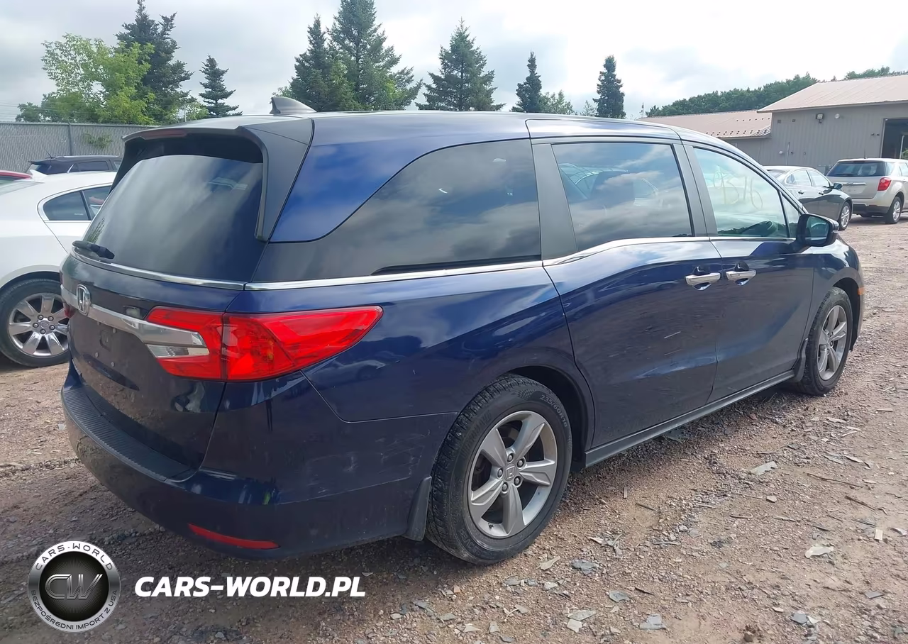 2018 Honda Odyssey Ex VIN:5FNRL6H52JB006063 - 4