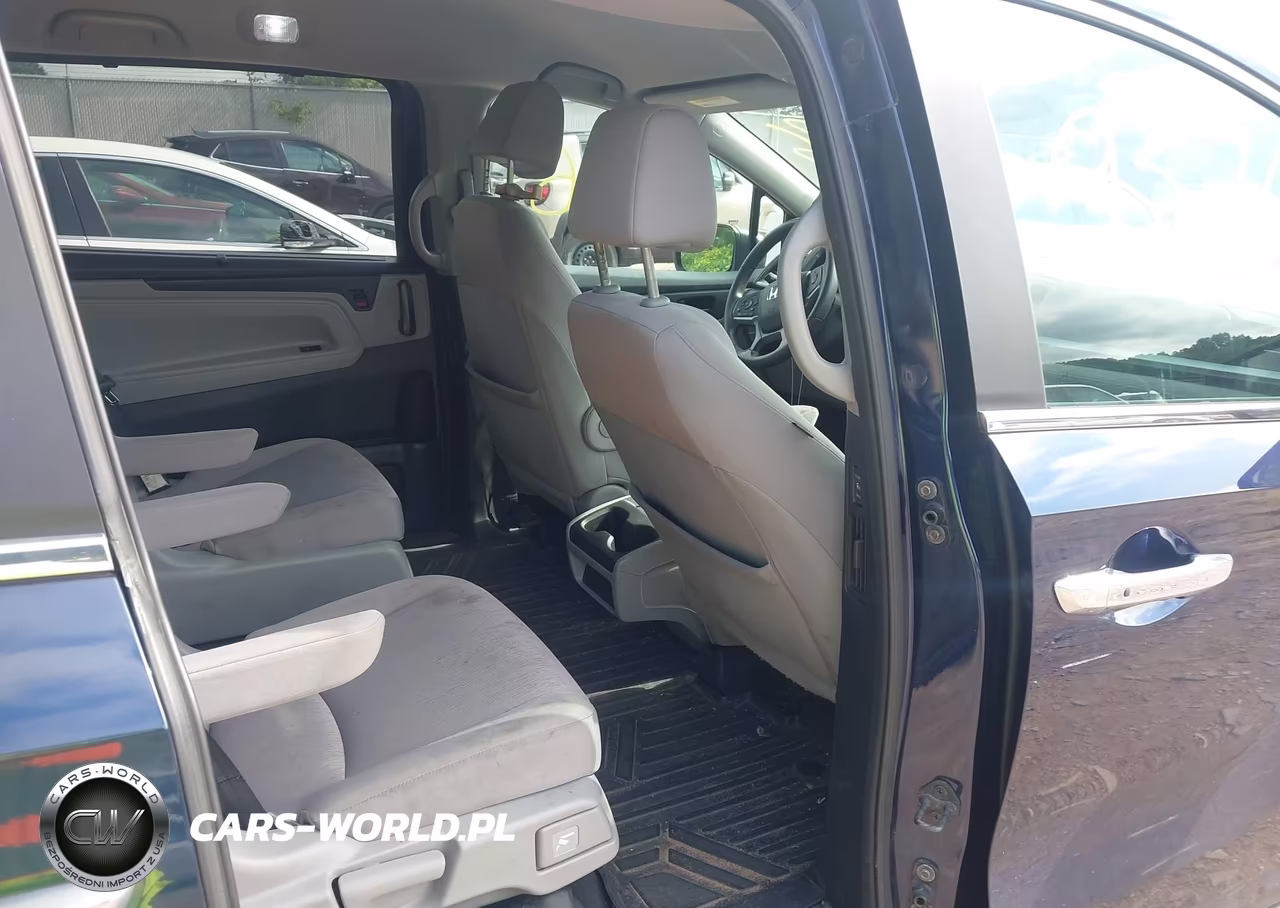 2018 Honda Odyssey Ex VIN:5FNRL6H52JB006063 - 8