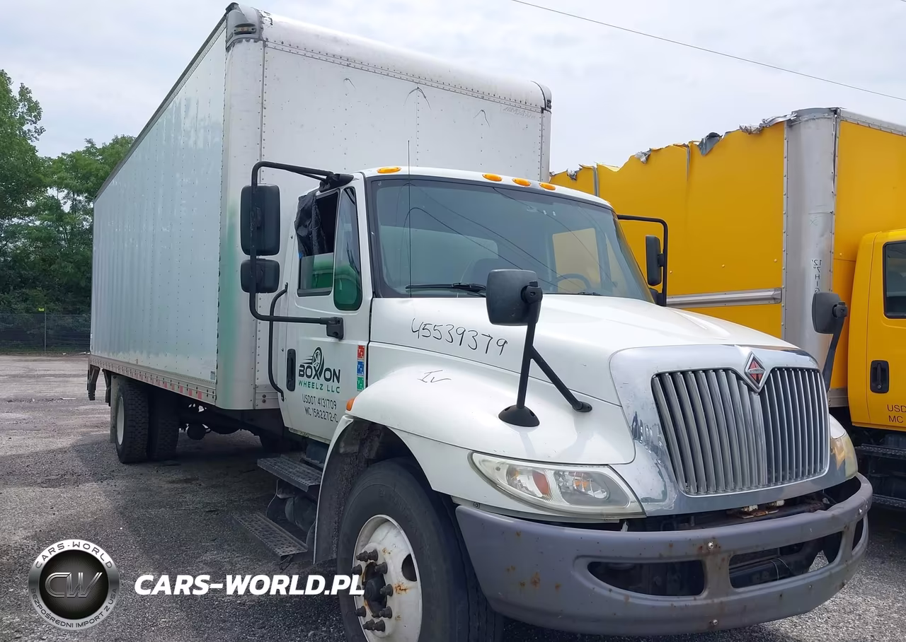 2019 International Durastar 4300