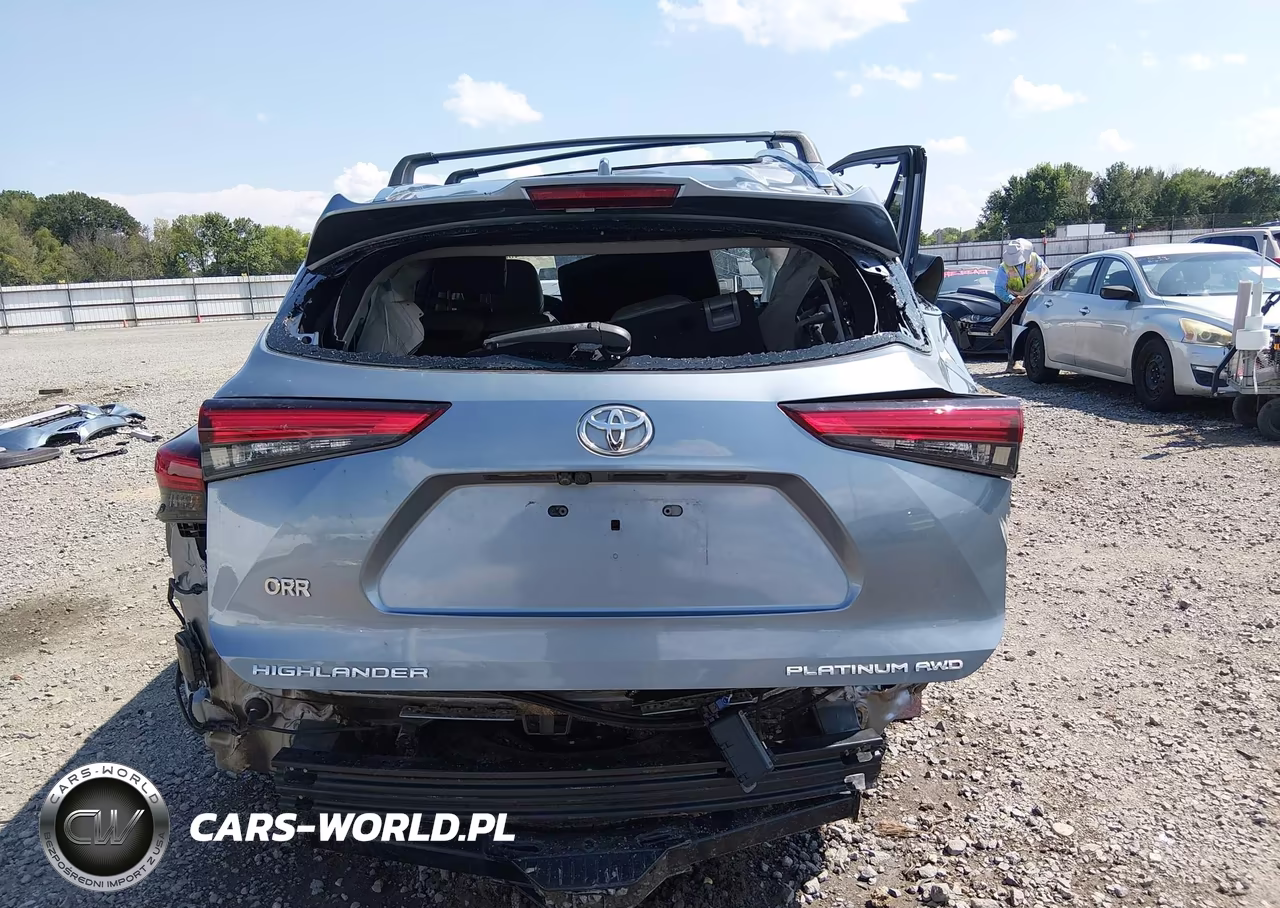 2021 Toyota Highlander Platinum VIN:5TDFZRBH8MS078553 - 16