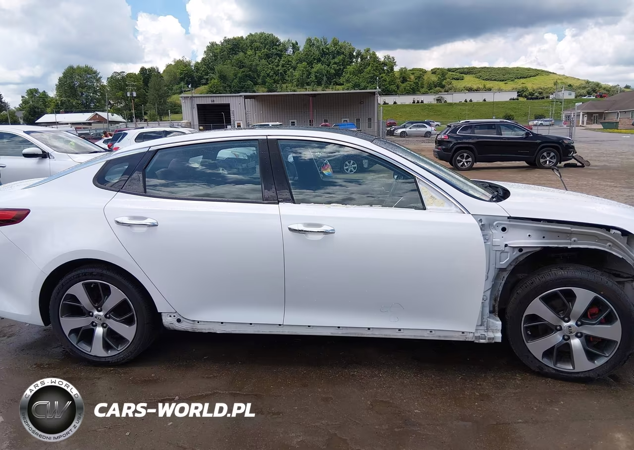 2016 Kia Optima Sx Turbo VIN:5XXGW4L27GG015413 - 14