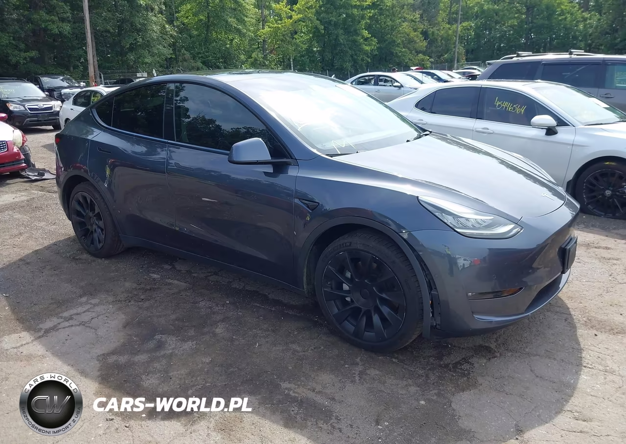 2021 Tesla Model Y Long Range Dual Motor All-Wheel Drive